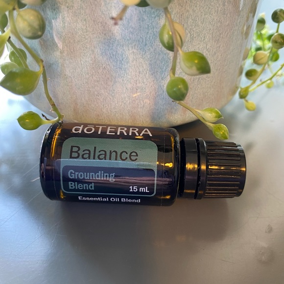 Doterra Balance grounding blend - 15 ml essential oil - Picture 3 of 4